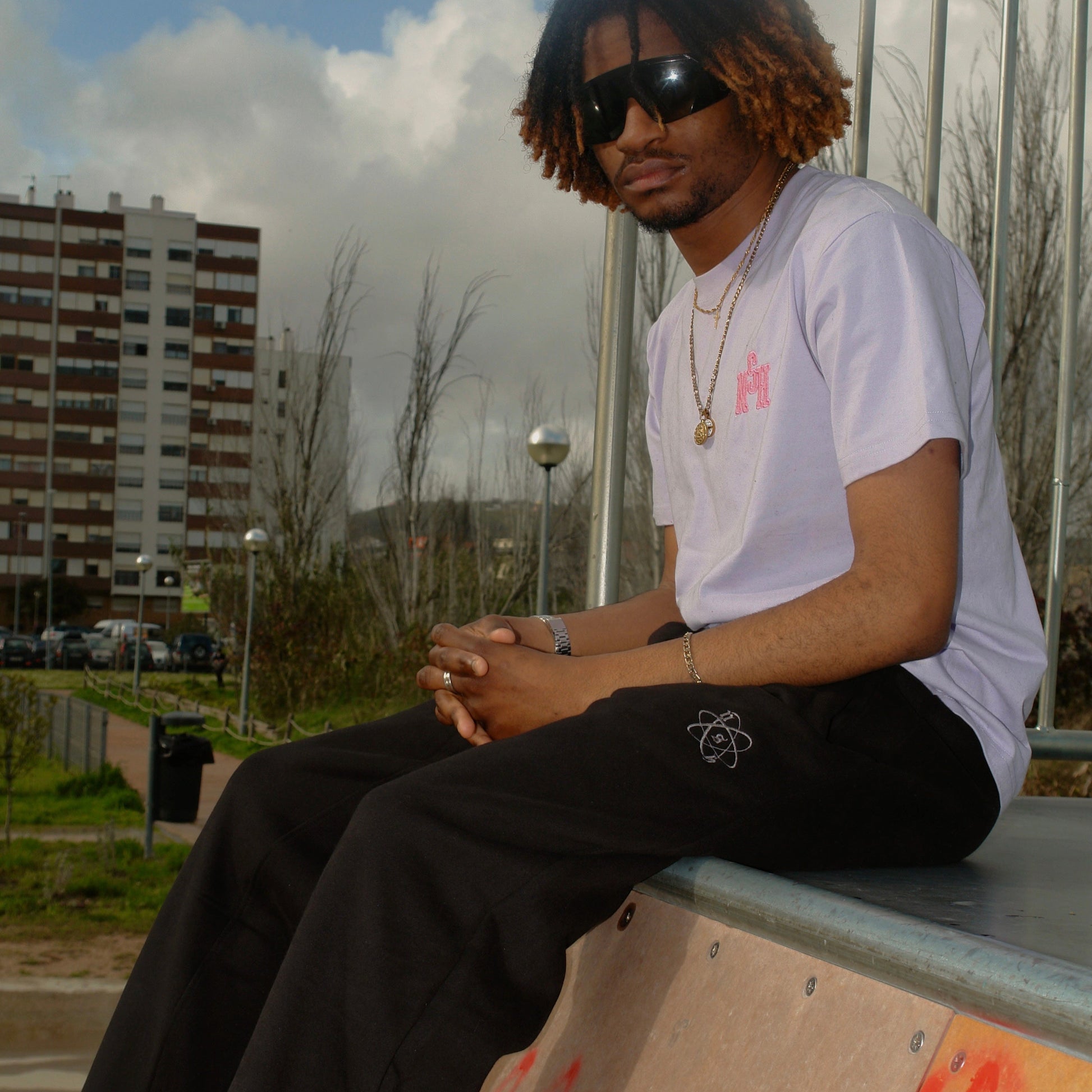 PURPLE - BASIC T-SHIRT