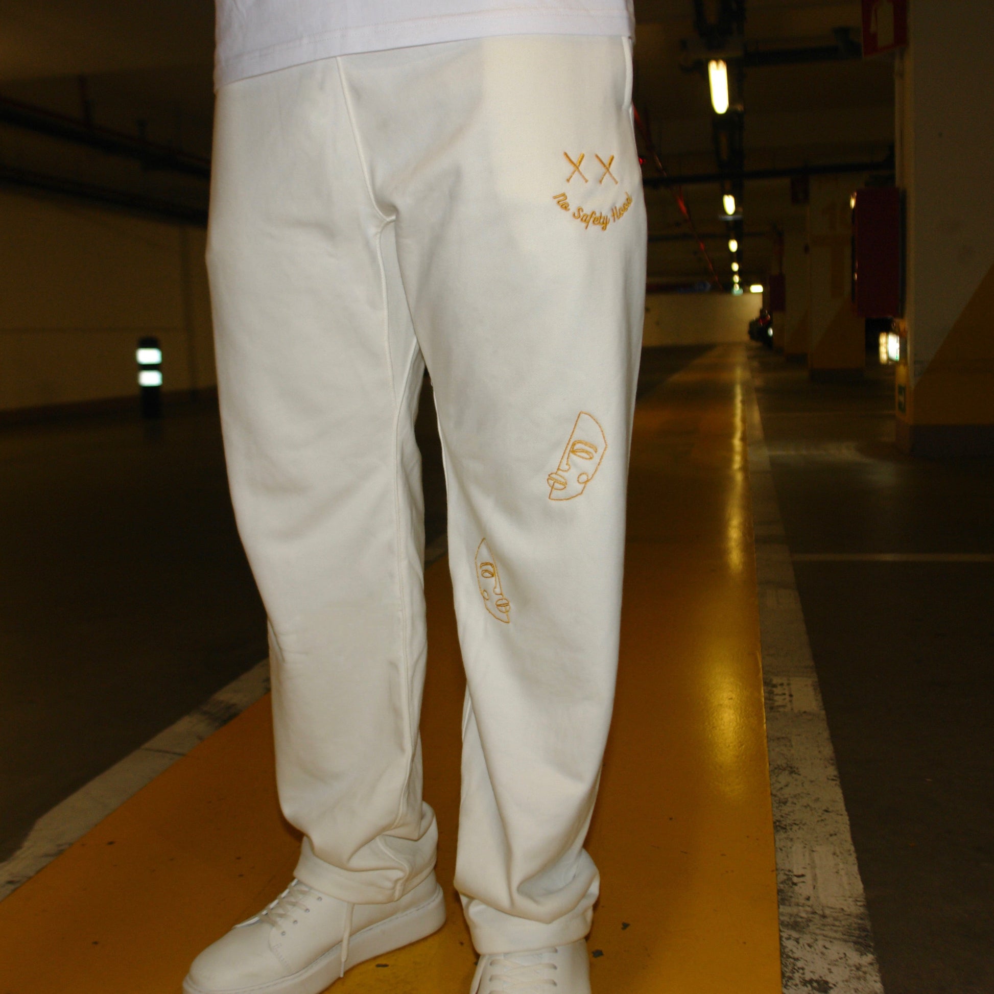 SAFETY PUFF PANTS WHITE-GOLD